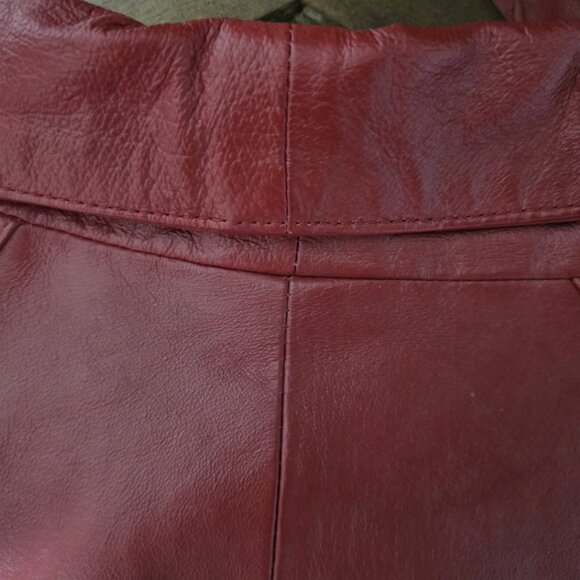 Phase Two Red Leather Ladies Long Coat - Picture 6 of 10